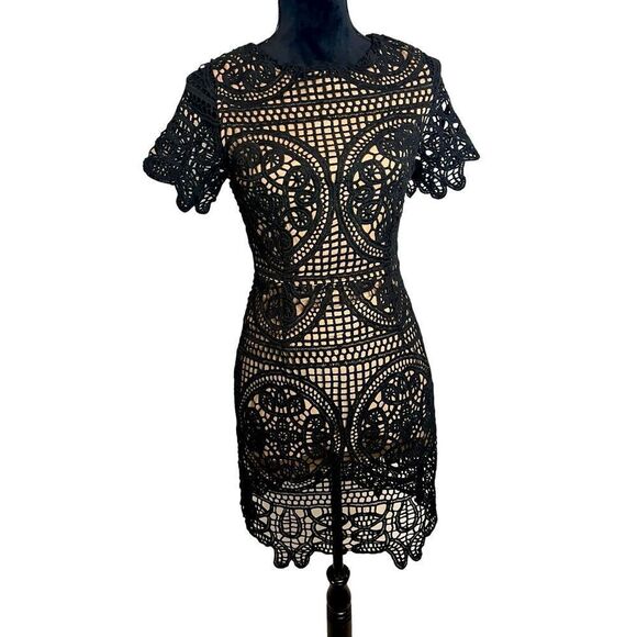 J.O.A. LOS ANGELES BLACK CROCHET LACE BODY-CON DRESS WOMENS SIZE SMALL - Picture 1 of 8